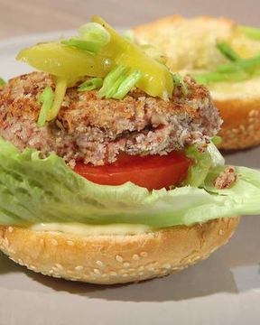 Бургеры с красной фасолью и грибами