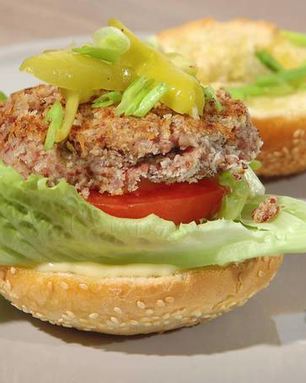 Бургеры с красной фасолью и грибами