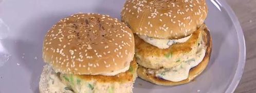 бургеры с креветками и зеленым луком. Шаг 8