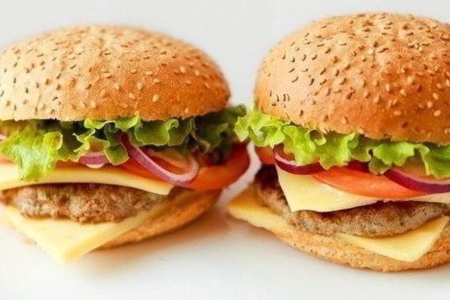 Рецепт гамбургеров с домашними булочками на дрожжах