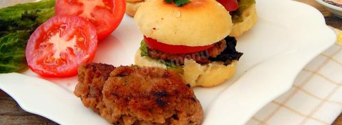 котлеты для бургеров из фарша. Шаг 6