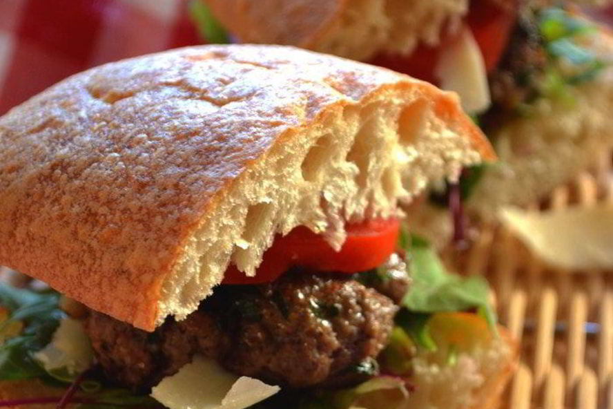 Рецепт мини-бургеров по-итальянски