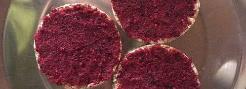 постный бургер с котлетой из нута и свекольным соусом. Шаг 17