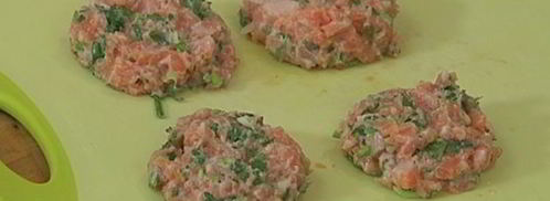 рыбный гамбургер с манго-майонезом. Шаг 6