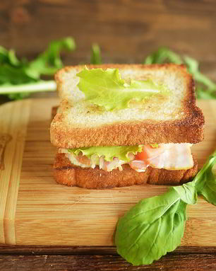 Бутерброд с беконом