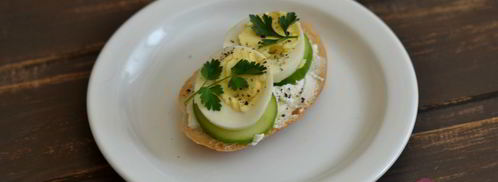 бутерброд с яйцом. Шаг 6