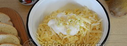 бутерброды с киви и сыром. Шаг 3