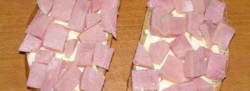 бутерброды с помидорами, ветчиной и сыром. Шаг 6