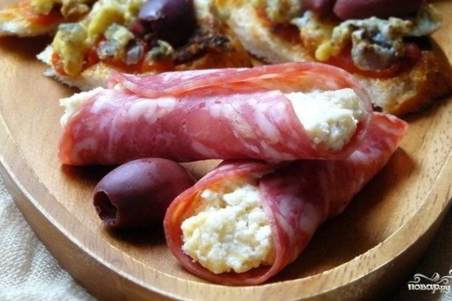 Рецепт маленьких испанских бутербродов