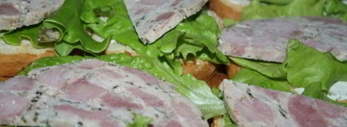 яркие бутерброды с домашней ветчиной к завтраку. Шаг 3