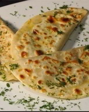 Быстрые чебуреки с брынзой