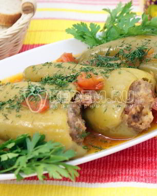 Фаршированные перцы с томатами