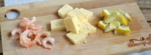 канапе с креветками на шпажках. Шаг 2