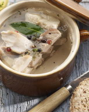 Холодец из курицы в мультиварке