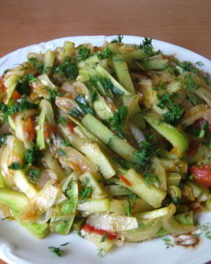 Летняя закуска из кабачков