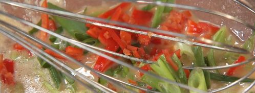 хой тод — омлет с мидиями. Шаг 4