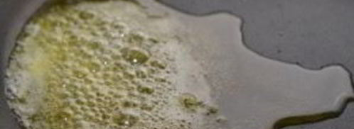 омлет с креветками. Шаг 4