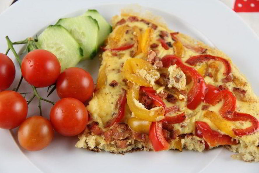 Рецепт омлета с ветчиной и сладким перцем