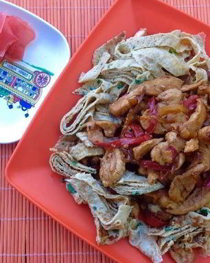 Японский омлет с курицей