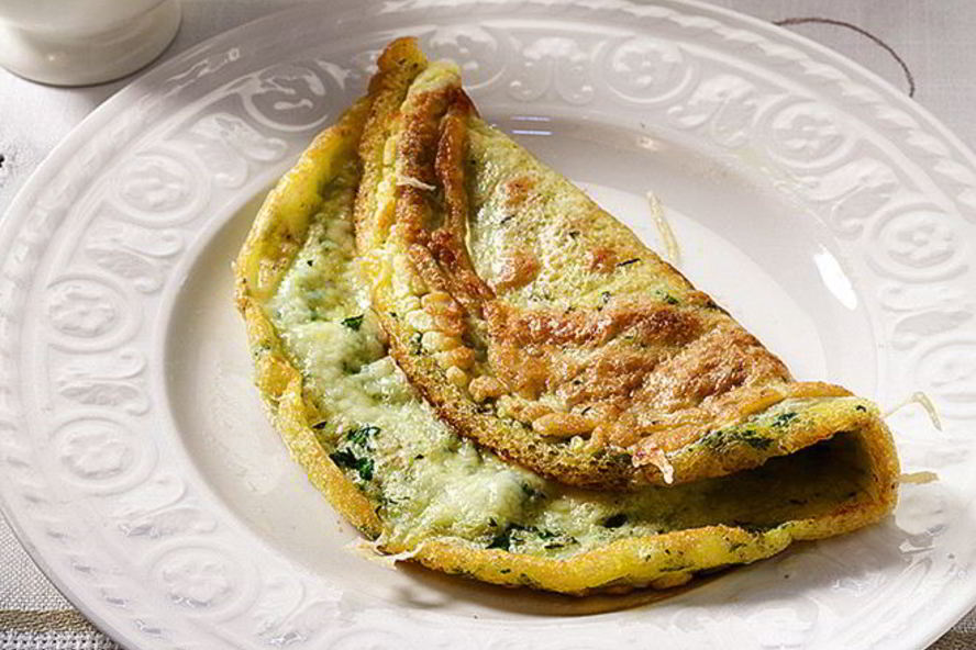 Рецепт зеленого омлета с сыром