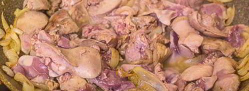 нежный паштет из куриной печени. Шаг 5