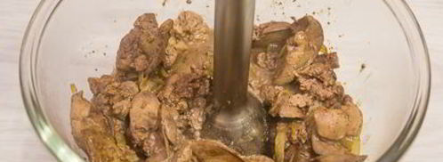 нежный паштет из куриной печени. Шаг 7