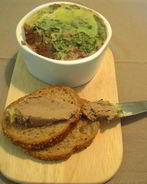 Печеночный паштет с укропом