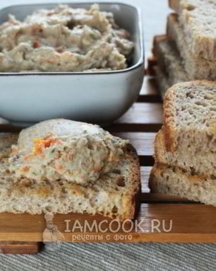 Селедочный паштет с морковью и луком