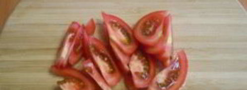 помидоры с луком. Шаг 2