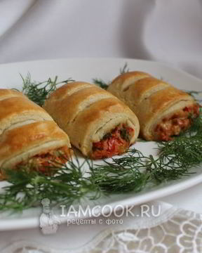 Роллы из теста с тунцом