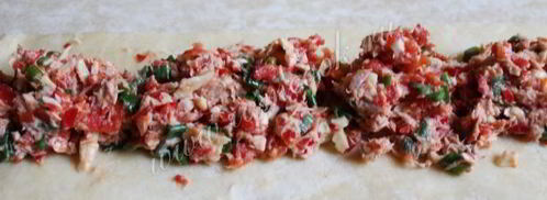 роллы из теста с тунцом. Шаг 7