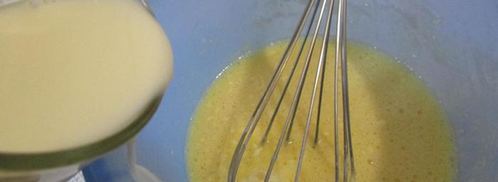 роллы с яичных блинчиков с курицей и салатом. Шаг 4