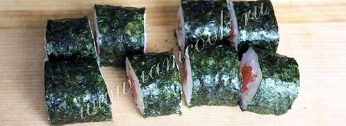 роллы сяке маки. Шаг 10