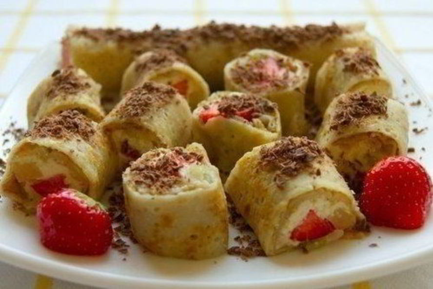 Рецепт сладких роллов с начинкой из творога и фруктов