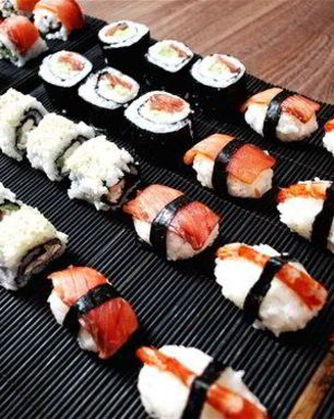 Суши-роллы ассорти