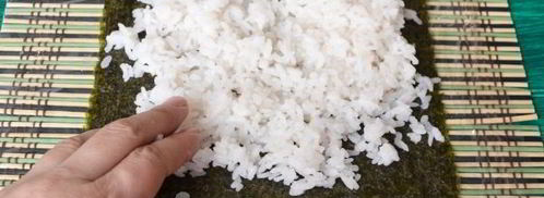 запеченные роллы с лососем. Шаг 5