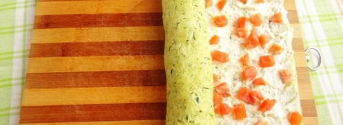 картофельно-кабачковый рулет с форелью. Шаг 14