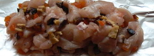 куриный рулет с сухофруктами. Шаг 3