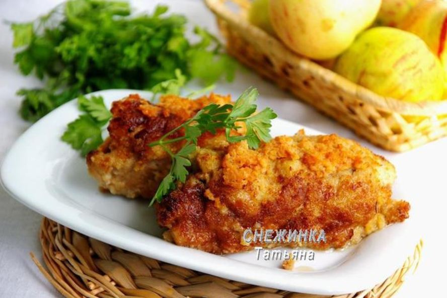 Рецепт мясных рулетиков с яблоком