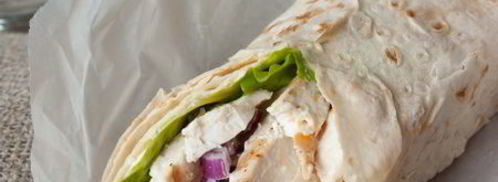 рулет из лаваша в греческом стиле. Шаг 8