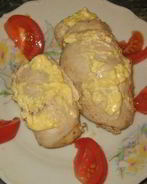 Рулет куриный с грибами и сыром