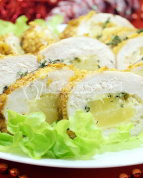 Рулетики из куриного филе с начинкой