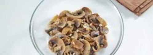 рулетики с томатами и грибами. Шаг 2