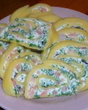 Сырный рулет с креветками