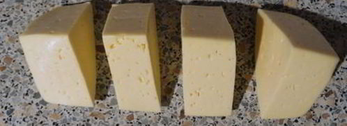 сырный рулет с сухофруктами и орехами. Шаг 2