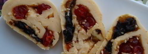 сырный рулет с сухофруктами и орехами. Шаг 12