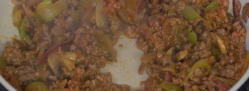 сэндвич с говядиной, грибами и сельдереем. Шаг 5