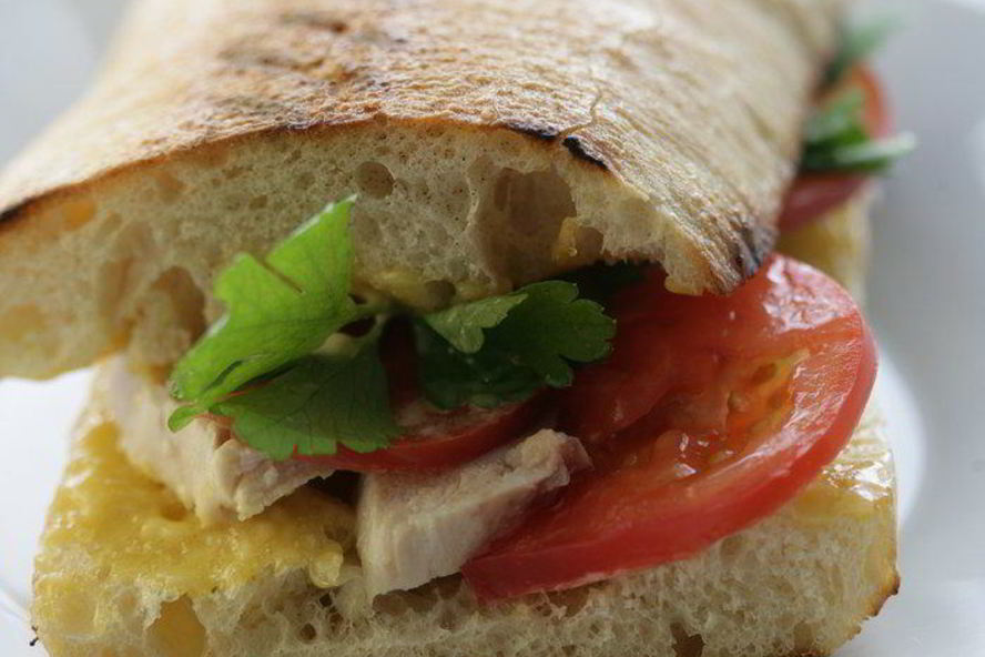 Рецепт сэндвича с курицей и домашним майонезом