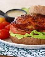 Сэндвич с курицей в меде
