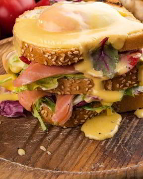 Сэндвич с лососем